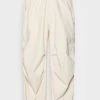 BDG Urban Outfitters CHUTE CARGO BAGGY TECH PANT - Trousers - Ecru -BDG Urban Outfitters shop 00c7650aabf64545bcabb5158adef15d