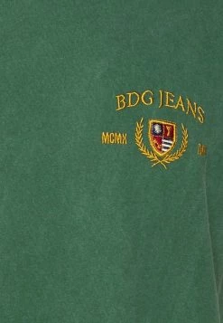 BDG Urban Outfitters HERITAGE CREST TEE UNISEX - Basic T-shirt - Green -BDG Urban Outfitters shop 01afbadce1f74e1988ed6f37ccfeab7f
