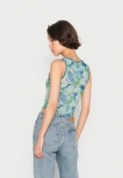 BDG Urban Outfitters Top - Multi 4 BDG Urban Outfitters Top - Multi -BDG Urban Outfitters shop 06bce0b081674535a2e799ef06e26427