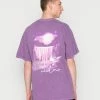 BDG Urban Outfitters MIDNIGHT REALM TEE UNISEX - Print T-shirt - Purple 2 BDG Urban Outfitters MIDNIGHT REALM TEE UNISEX - Print T-shirt - Purple -BDG Urban Outfitters shop 0dba96e470634f7e9a89057202772edf