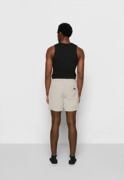 BDG Urban Outfitters Shorts - Ecru -BDG Urban Outfitters shop 0f1bed402c6c4f8f987bed83bbce3d79