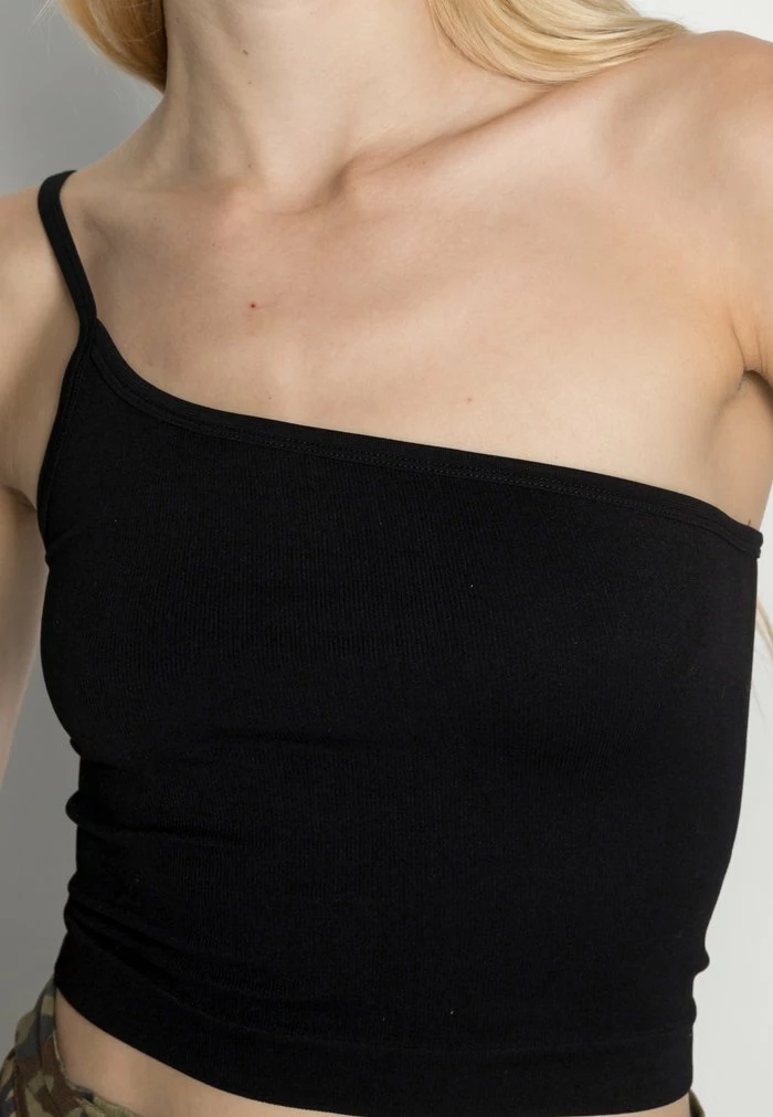 ONE SHOULDER TANK - Top - black BDG Urban Outfitters ONE SHOULDER TANK - Top - Black -BDG Urban Outfitters shop 1002f122e29a47b99a72a1e2d4eb152e