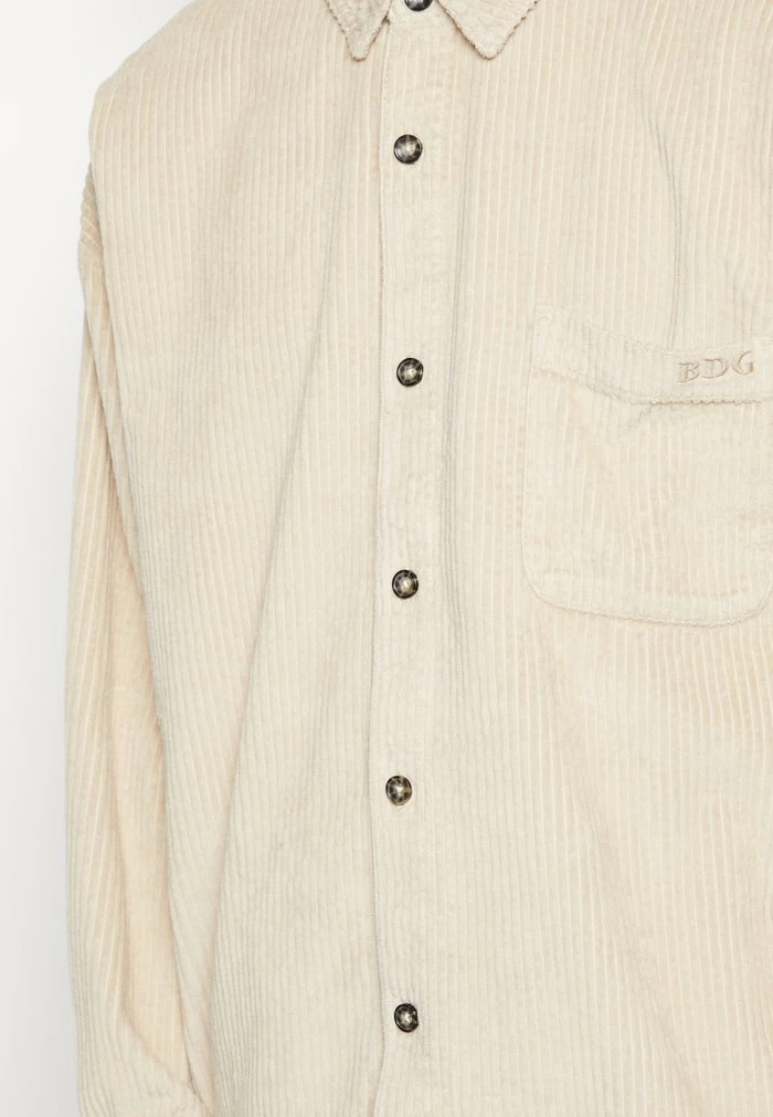 JUMBO SHIRT - Light jacket - ecru BDG Urban Outfitters JUMBO SHIRT - Light Jacket - Ecru -BDG Urban Outfitters shop 10aee412285245dfb61bf42ca917e256