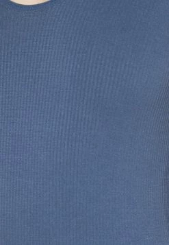 BDG Urban Outfitters STRAPPY BUNGEE BODY THONG STRAP - Top - Navy -BDG Urban Outfitters shop 1584783f6bc842558f20a15a6639d62f