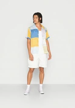 BDG Urban Outfitters RIPSTOP - Shorts - Taupe -BDG Urban Outfitters shop 1a3229dbcd3747bbb111b529a60a8660