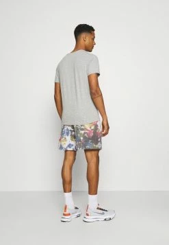 BDG Urban Outfitters Shorts - Dark Tie Dye -BDG Urban Outfitters shop 1ea712a9a6f344ba9408495b42999138