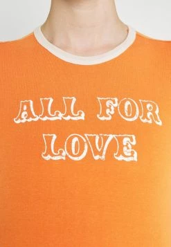 BDG Urban Outfitters ALL FOR LOVE RINGER TEE - Print T-shirt - Orange -BDG Urban Outfitters shop 24a0571f622442ae835e05f8a81b0b83