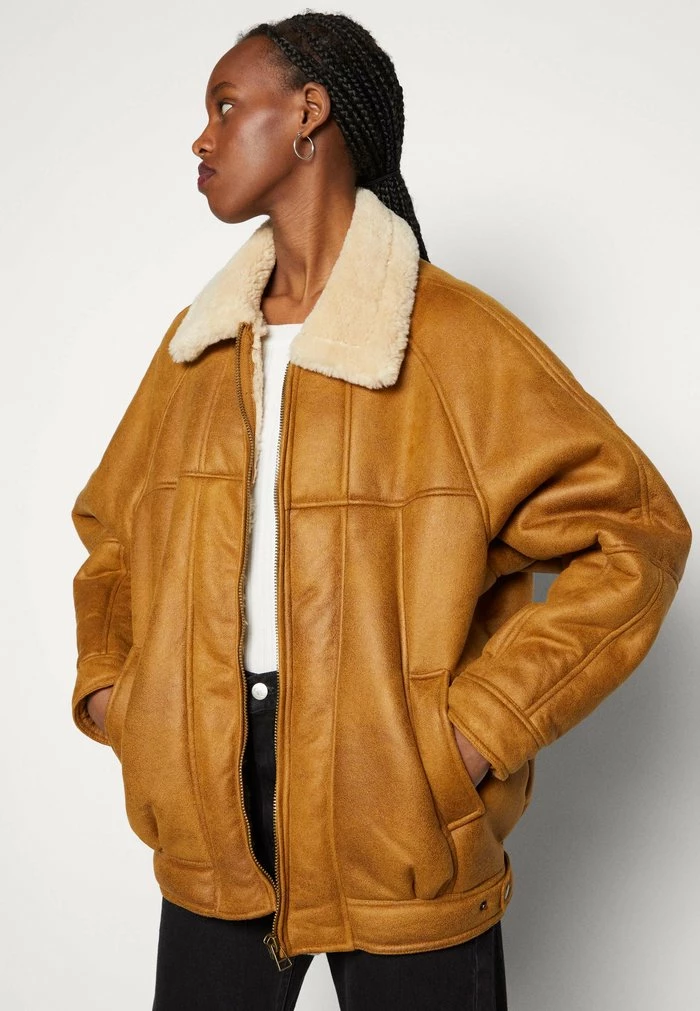 SUEDETTE HARRINGTON JACKET - Light jacket - brown BDG Urban Outfitters SUEDETTE HARRINGTON JACKET - Light Jacket - Brown -BDG Urban Outfitters shop 26242bddb12540479718b83701748a3e