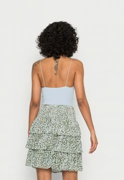 BDG Urban Outfitters BUNGY BODYSUIT - Top - Baby Blue -BDG Urban Outfitters shop 2766f72e9c6342cb85895649586a77f1