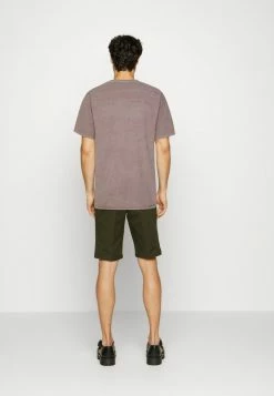 BDG Urban Outfitters GOOD LUCK PEACE TEE UNISEX - Print T-shirt - Chocolate -BDG Urban Outfitters shop 302c839baad74fdeb1da27114bd67dd7