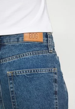 BDG Urban Outfitters MODERN BOYFRIEND BAGGY JEAN - Relaxed Fit Jeans - Blue Denim -BDG Urban Outfitters shop 3693ce71a9a040df8bb18407e84384e9