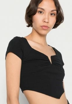 BDG Urban Outfitters CAP SLEEVE HANKY WITH NECK RUCHING - Basic T-shirt - Black -BDG Urban Outfitters shop 39e0f8c1949c43e4b3e1fa7b158f9fba