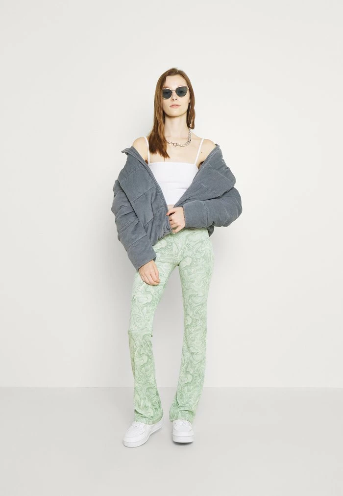 Winter jacket - grey BDG Urban Outfitters Winter Jacket - Grey -BDG Urban Outfitters shop 418118fe009c4d6b86a0832fe8bfed91