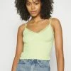 BDG Urban Outfitters CROSS CAMI - Top - Lime 2 BDG Urban Outfitters CROSS CAMI - Top - Lime -BDG Urban Outfitters shop 4192ec98a0fe4d2982eb687556974372