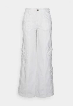 BDG Urban Outfitters Trousers - White -BDG Urban Outfitters shop 45776c502e864590aa6be8cdcbfd77ec