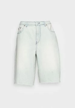 BDG Urban Outfitters DENIM BOARD - Denim Shorts - Bleach -BDG Urban Outfitters shop 4b564cbed0344789a5508af92c0e86ac