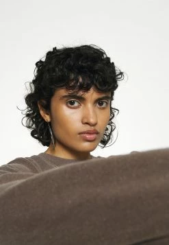 BDG Urban Outfitters COLORADO SPRINGS - Sweatshirt - Brown -BDG Urban Outfitters shop 4b8319358570477dab02a124ecec7252