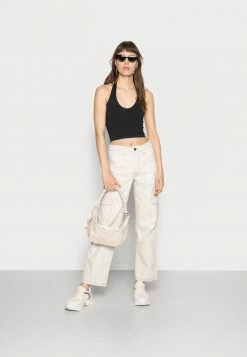 BDG Urban Outfitters shop -BDG Urban Outfitters shop 4d6535f869074142a37b3ed43e320793