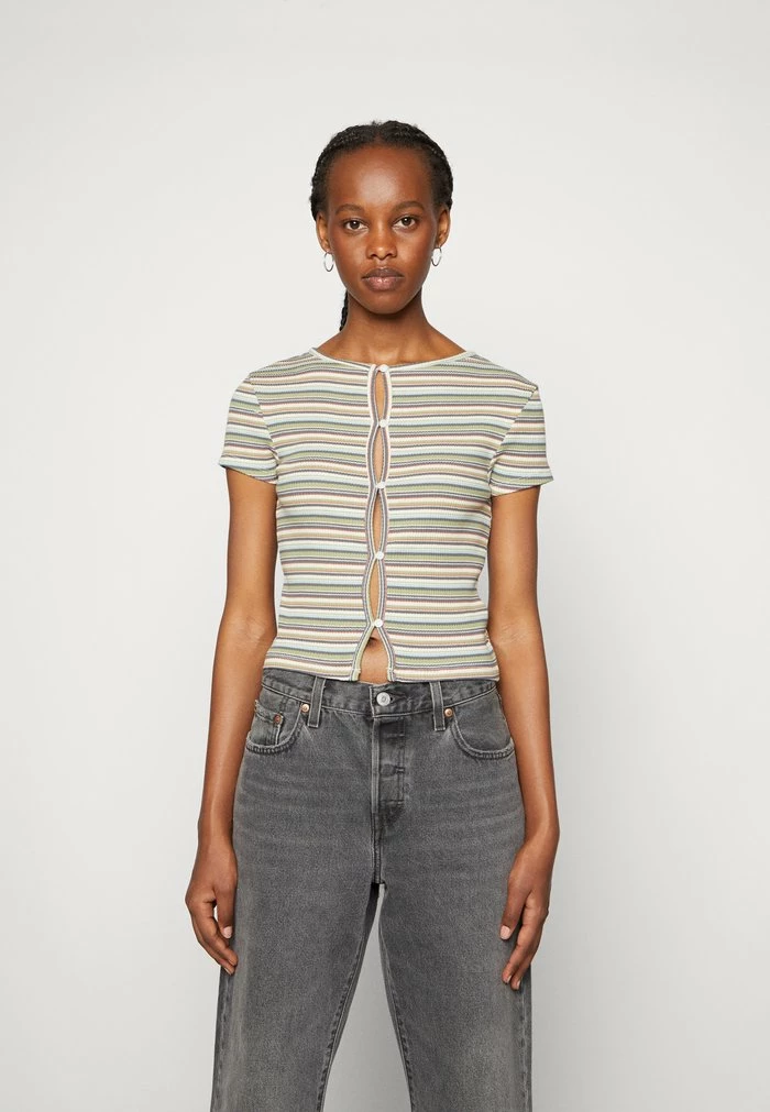 BUTTON UP CAP SLEEVE - Print T-shirt - green BDG Urban Outfitters BUTTON UP CAP SLEEVE - Print T-shirt - Green -BDG Urban Outfitters shop 50933a5a14864c468a8d219362a26f23