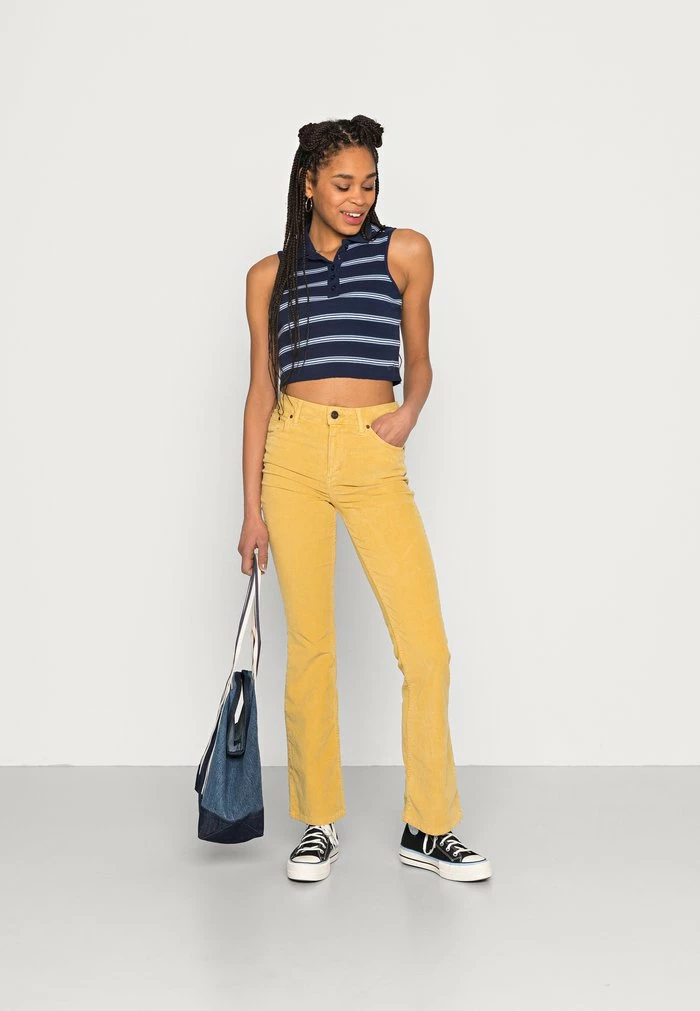 FLARE - Trousers - ceylon yellow BDG Urban Outfitters FLARE - Trousers - Ceylon Yellow -BDG Urban Outfitters shop 528d9c3073c3446e9bdfa777f8fe943b