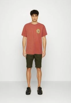 BDG Urban Outfitters PEACE LETTER TEE UNISEX - Print T-shirt - Orange -BDG Urban Outfitters shop 52f62d31b8e74f8395c290be7d8479e5