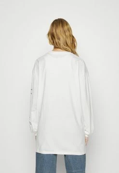 BDG Urban Outfitters HORSES BOYFRIEND - Long Sleeved Top - Cream -BDG Urban Outfitters shop 546e14847dd0438eaacb26ad2da024d9