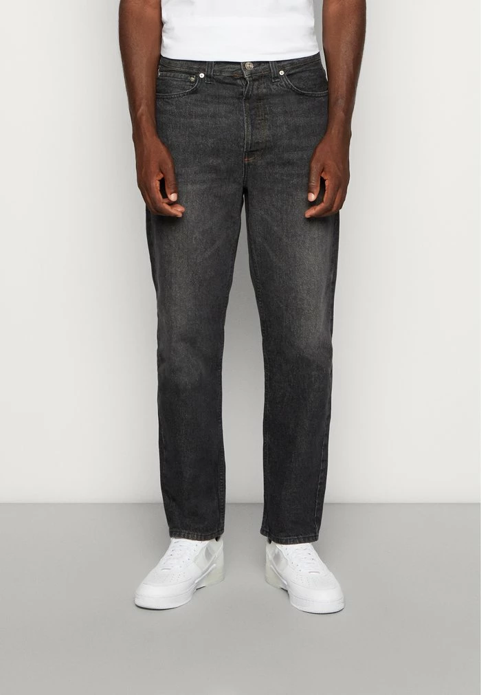 RELAXED DAD - Relaxed fit jeans - black BDG Urban Outfitters RELAXED DAD - Relaxed Fit Jeans - Black -BDG Urban Outfitters shop 5705284f25664ce3b1d96b6f9e8d4c2a