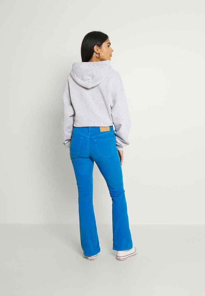 FLARE - Flared Jeans - brilliant blue BDG Urban Outfitters FLARE - Flared Jeans - Brilliant Blue -BDG Urban Outfitters shop 5b8c70339fcc421abc8ac094f2fab910
