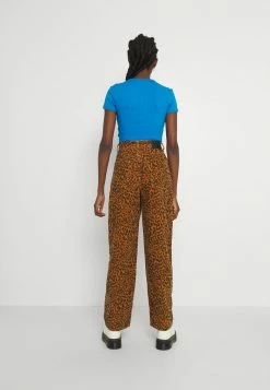 BDG Urban Outfitters LEOPARD MODERN BOYFRIEND - Trousers - Light Brown -BDG Urban Outfitters shop 5d256a55f61448c4bb13854171d6c80b