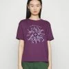 BDG Urban Outfitters FUTURE CELESTIAL TEE - Print T-shirt - Grape -BDG Urban Outfitters shop 665b31012ca24568b91aceadeb4a53d7
