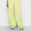BDG Urban Outfitters BAGGY PANT - Trousers - Lime -BDG Urban Outfitters shop 66e9d2d2940a47f480ab87aa18fa7d00