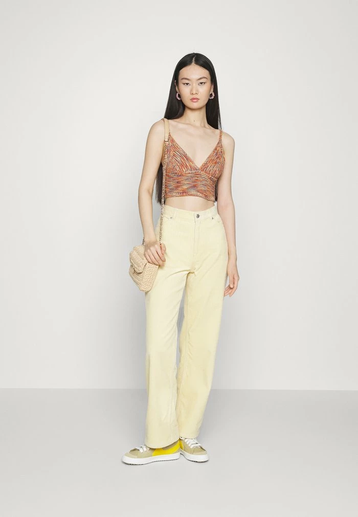 GIGI SPACEDYE BRALETTE - Top - orange BDG Urban Outfitters GIGI SPACEDYE BRALETTE - Top - Orange -BDG Urban Outfitters shop 676dc937901e40dba3d22929e7b713bd