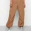 BDG Urban Outfitters BAGGY TECH PANT - Trousers - Camel -BDG Urban Outfitters shop 68e3e337e217401db1934988d778ca27