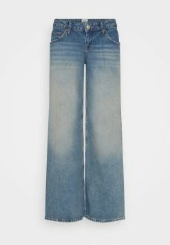 BDG Urban Outfitters PUDDLE JEAN - Relaxed Fit Jeans - Bleach -BDG Urban Outfitters shop 71f186205250471983735a3df0b0eed8