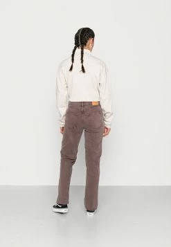 BDG Urban Outfitters STRAIGH - Straight Leg Jeans - Brown 4 BDG Urban Outfitters STRAIGH - Straight Leg Jeans - Brown -BDG Urban Outfitters shop 7523f9b3a6fd42488e8315dfb60c1979
