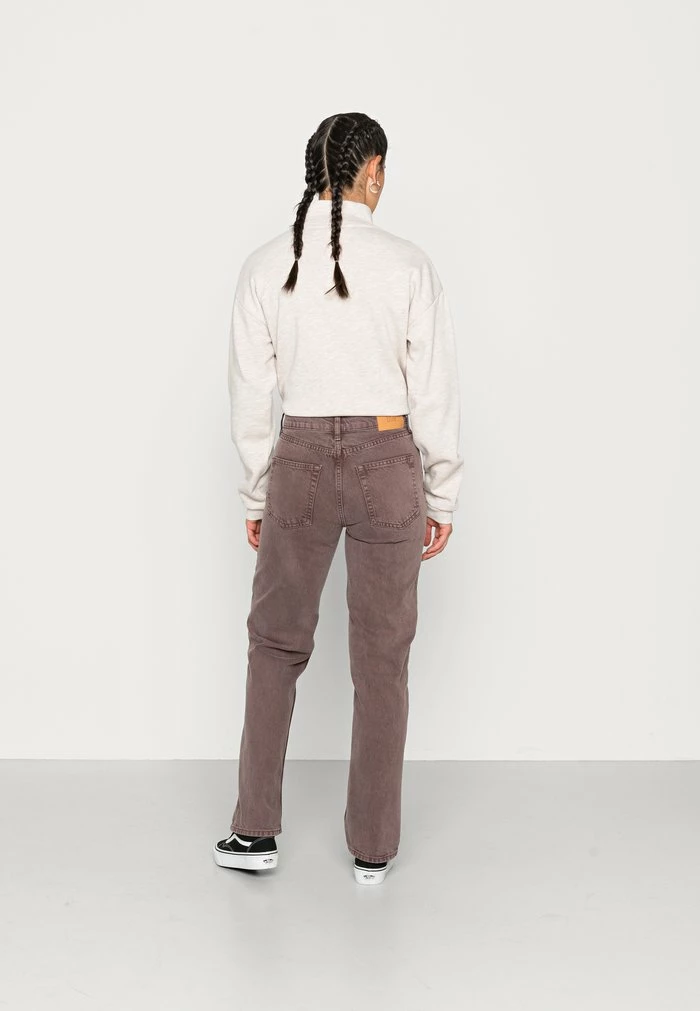 STRAIGH - Straight leg jeans - brown BDG Urban Outfitters STRAIGH - Straight Leg Jeans - Brown -BDG Urban Outfitters shop 7523f9b3a6fd42488e8315dfb60c1979