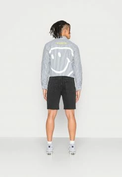 BDG Urban Outfitters DAD - Denim Shorts - Black -BDG Urban Outfitters shop 78e896aae96f4ad7856e8df95a640896