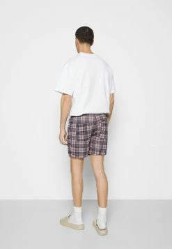 BDG Urban Outfitters CHECKED - Shorts - Pink -BDG Urban Outfitters shop 7c16695b8bf64856b259dec014ffefac