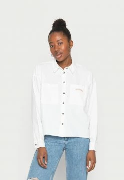 BDG Urban Outfitters CROP SHIRT - Blouse - White