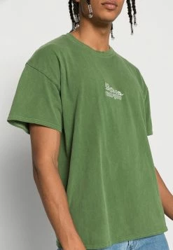 BDG Urban Outfitters GROWN CHAIN STITCH UNISEX - Print T-shirt - Green -BDG Urban Outfitters shop 83dda90684f34667aa2e980410a81e3a