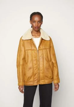 BDG Urban Outfitters SUEDETTE HARRINGTON JACKET - Light Jacket - Brown