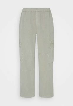 BDG Urban Outfitters PANT - Cargo Trousers - Ecru -BDG Urban Outfitters shop 8986656493ed43b9b1a290a16f557162
