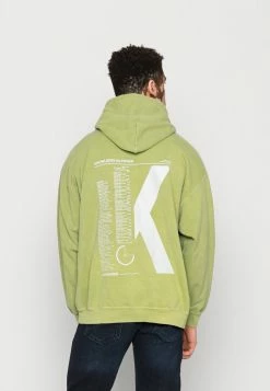 BDG Urban Outfitters KNOWLEDGE HOODIE - Hoodie - Green -BDG Urban Outfitters shop 8d1ba2968fd446d687bcf76f5d41a17d