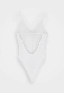 BDG Urban Outfitters STRAPPY BUNGEE BODY THONG STRAP - Top - White -BDG Urban Outfitters shop 8ec00cfab5d845d2ae03f7468fc23667