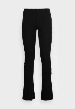 BDG Urban Outfitters ROSIE FLARE - Trousers - Black -BDG Urban Outfitters shop 8fe28610dc4148cb8977e2d6edef7c1a
