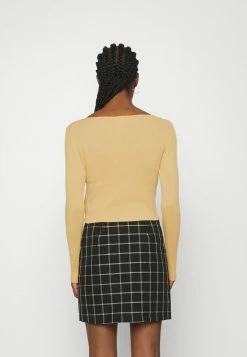 BDG Urban Outfitters BALLET WRAP - Jumper - Sand 4 BDG Urban Outfitters BALLET WRAP - Jumper - Sand -BDG Urban Outfitters shop 9bdb0bf1f03f41ff8b3a6f3e0d25e283