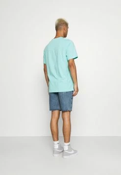 BDG Urban Outfitters DAD - Denim Shorts - Light Wash -BDG Urban Outfitters shop 9e2c4db59ac642668dbd163f20954b93