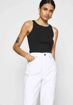 BDG Urban Outfitters MOM - Relaxed Fit Jeans - Optic White -BDG Urban Outfitters shop 9f296e3738984e33becd78b0a4fe3b5f