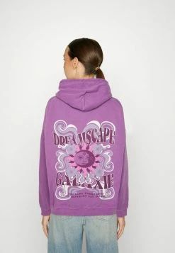 BDG Urban Outfitters HOODED DREAMSCAPE HOODIE - Sweatshirt - Purple -BDG Urban Outfitters shop a27cda3e048f4b6984d0cf964520de79