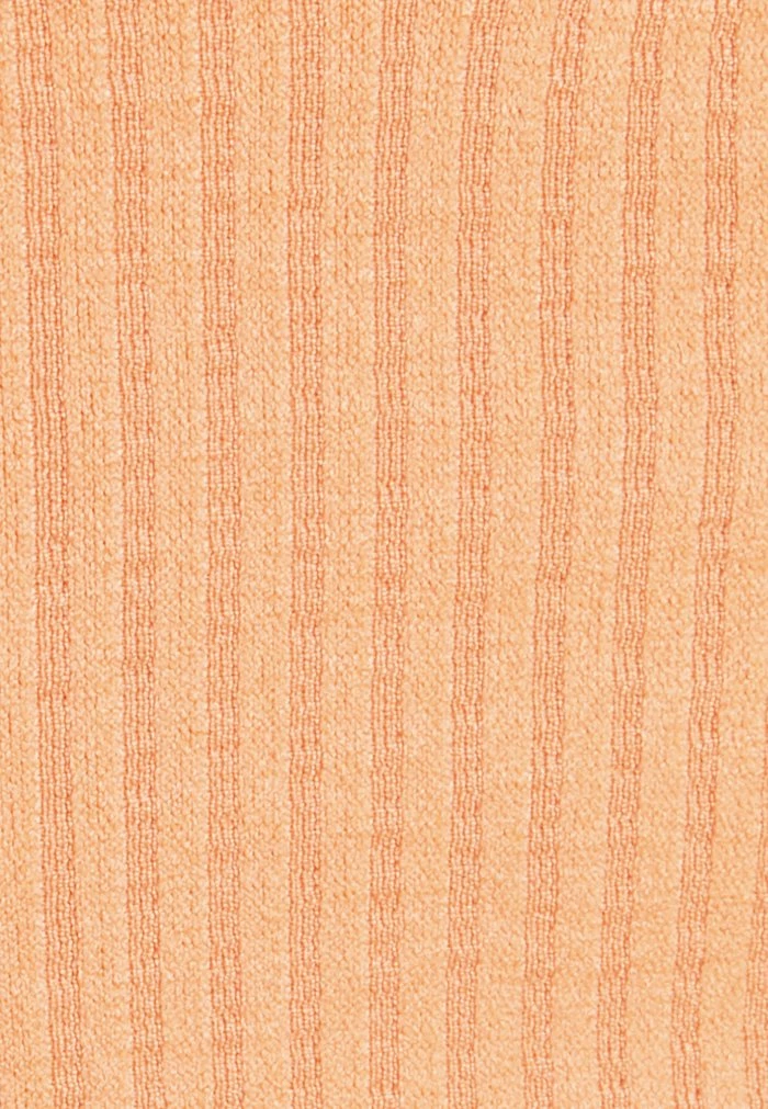 HARRIET TUBE - Top - peach BDG Urban Outfitters HARRIET TUBE - Top - Peach -BDG Urban Outfitters shop a7e2d5425b954a3393d1fac643c11059